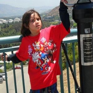 Meet your Posher, Lorenzoluis